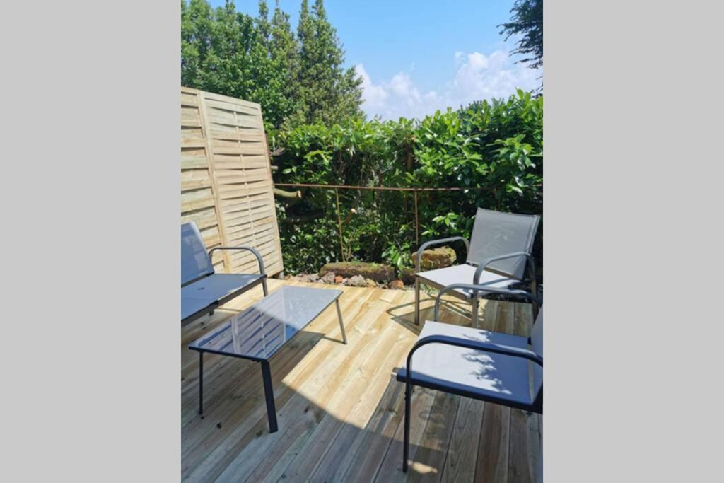 Ferienwohnung Le 3 De Coeur Avec Terrasse Honfleur Exterior foto